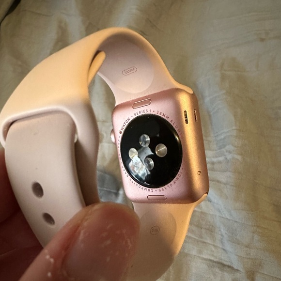 Apple Watch - Picture 4 of 5